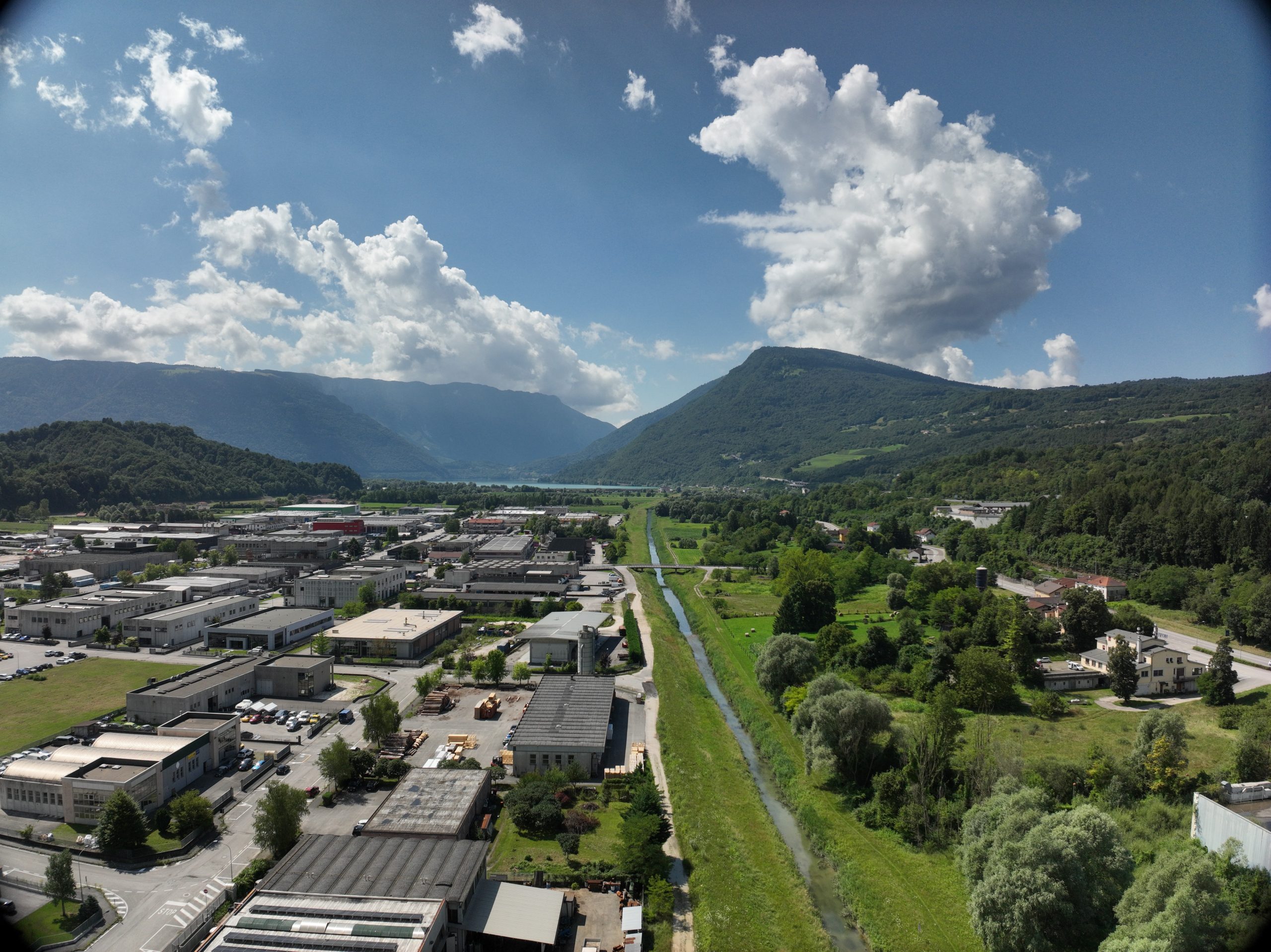 Topographic and aerial photogrammetric surveys of a section of underground pipeline aimed at the as-built of the places