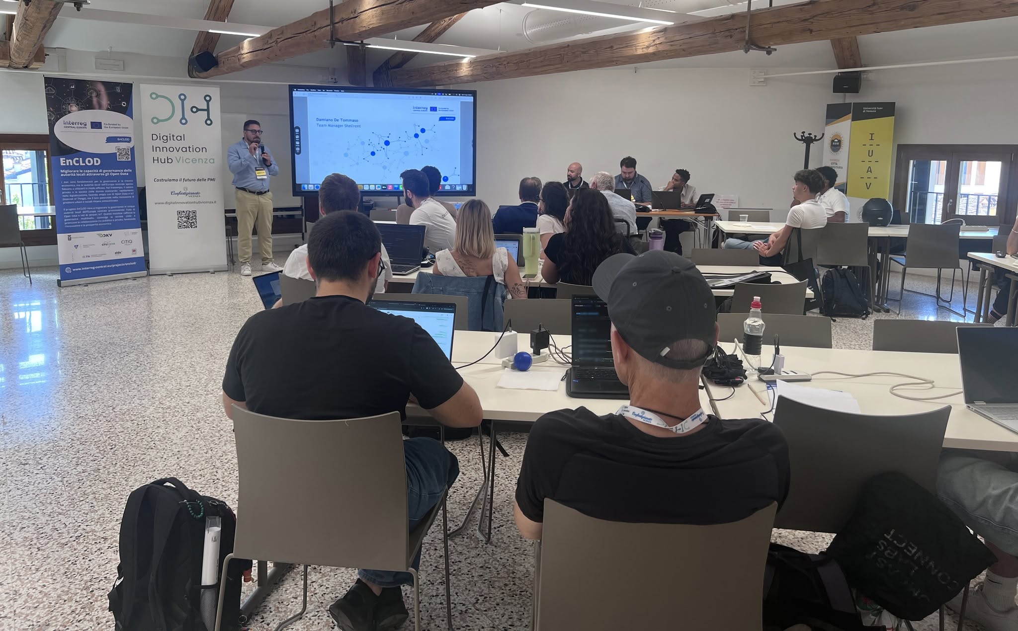 cos'è un hackathon